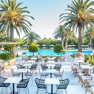 May Beach Hotel Hotell